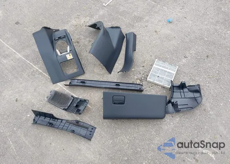 2017 Toyota Prius Two из США, поврежденный, VIN JTDKBRFU2H3549064